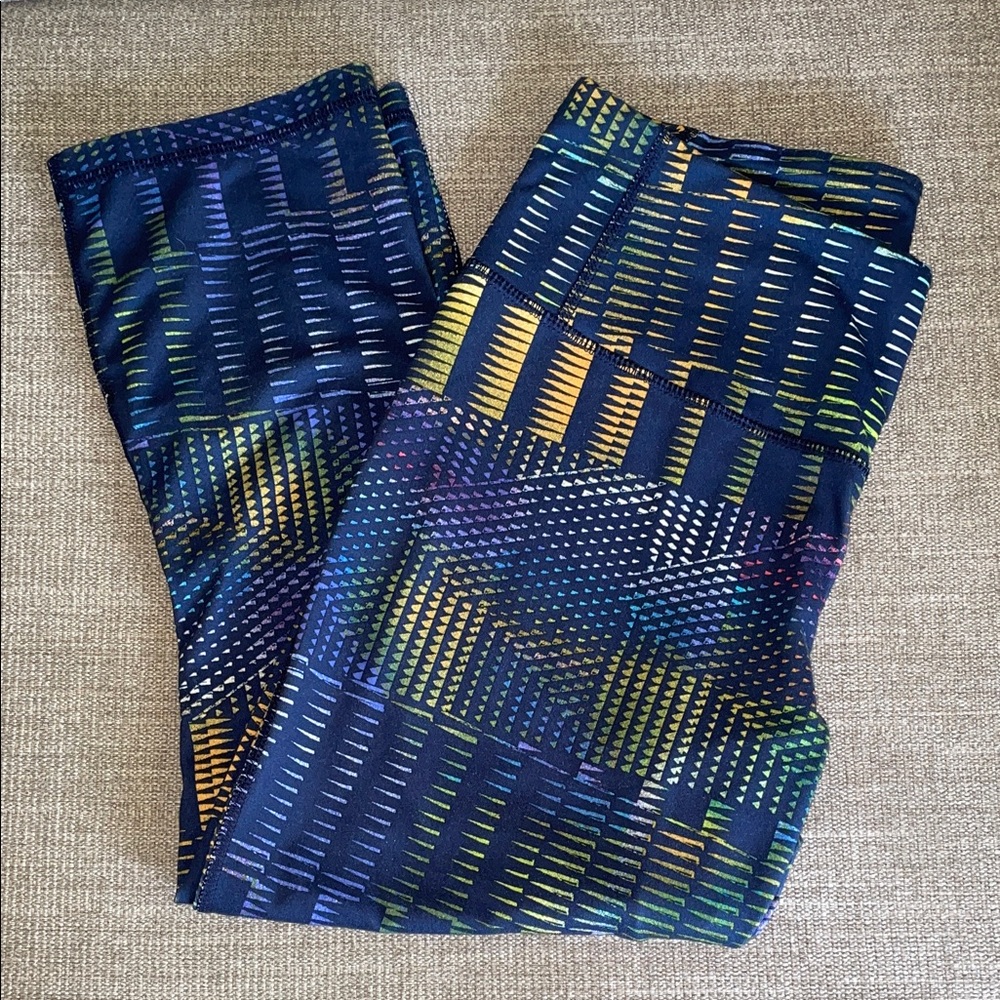 Patagonia women’s centered crop size medium